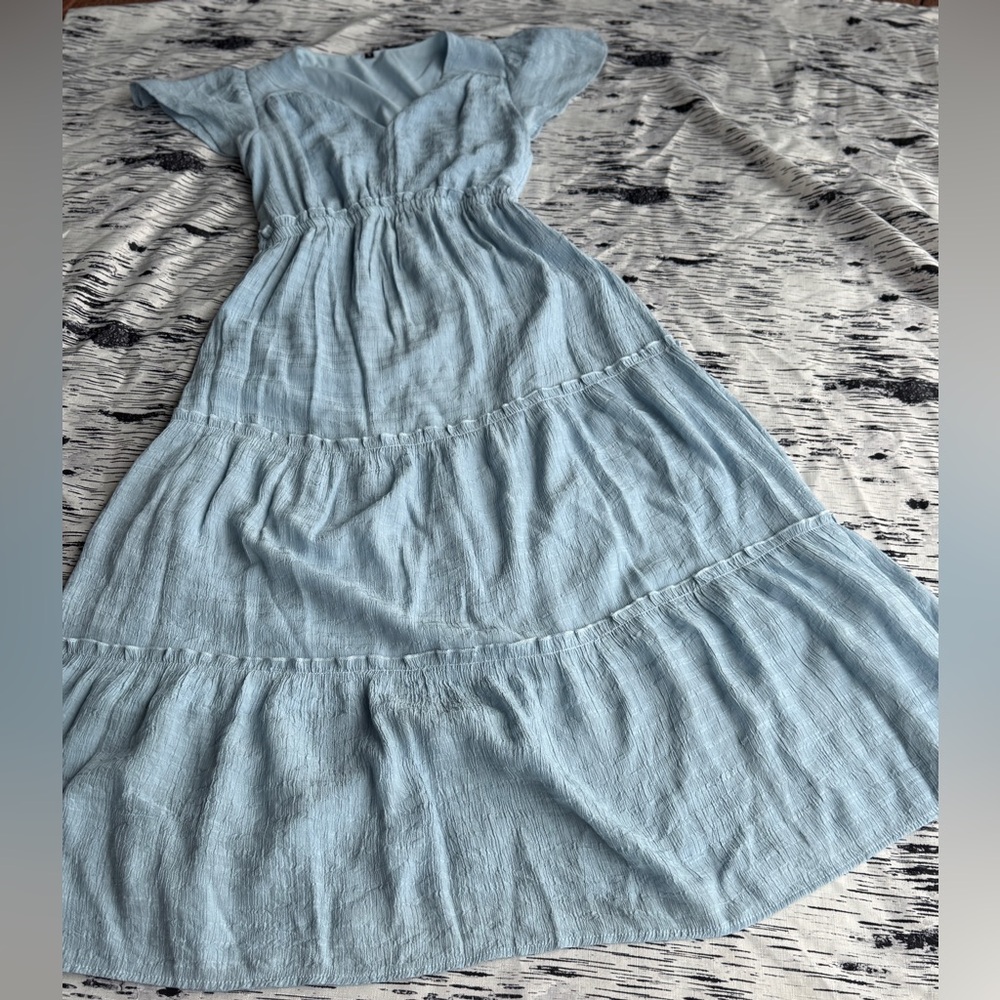 ❌SOLD❌Sky Blue Maxi Dress Size Small - Picture 2 of 7